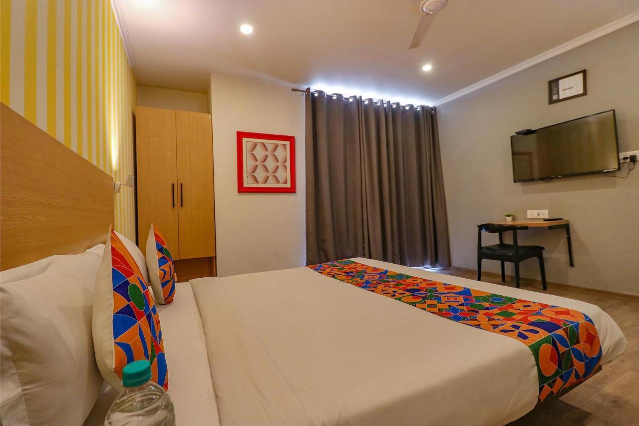 Fabhotel Chattarpur Enclave Nova Deli Exterior foto