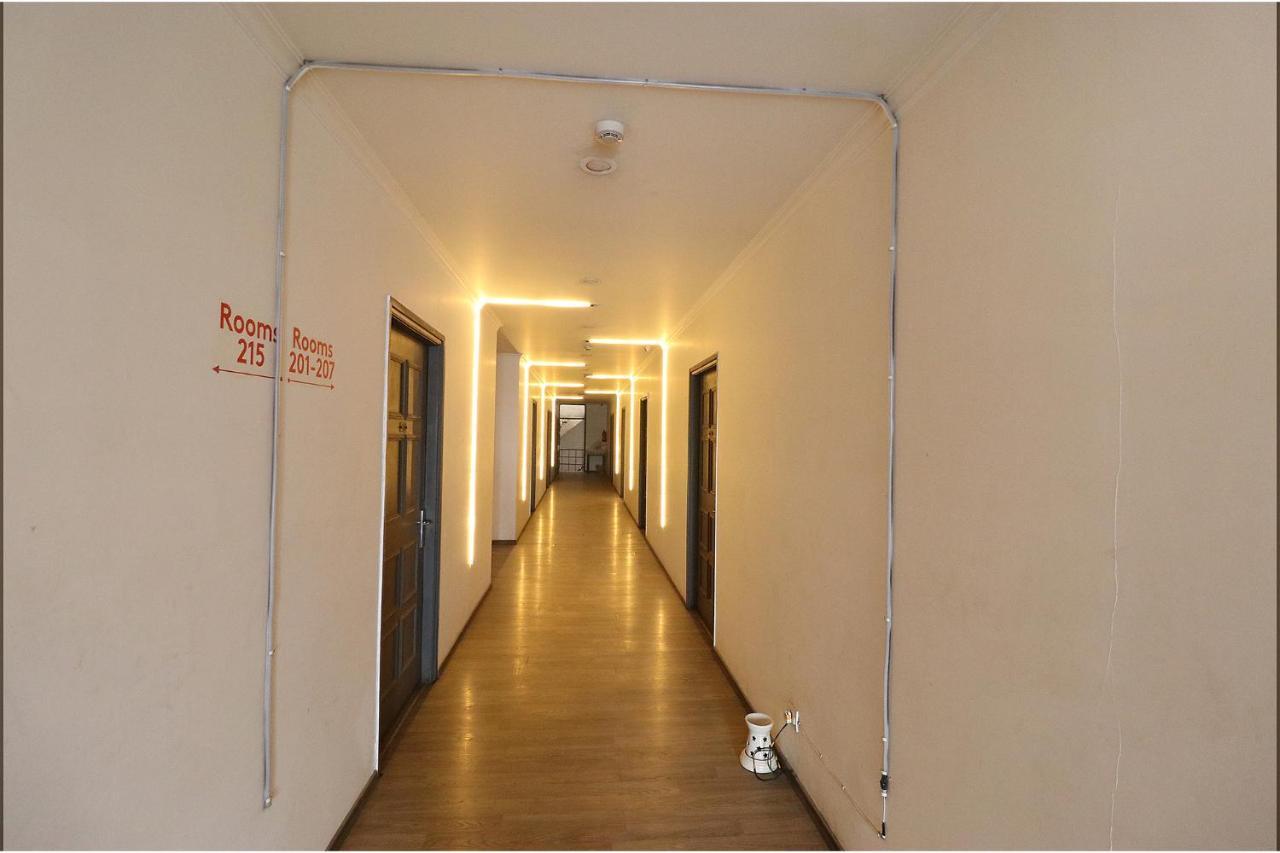 Fabhotel Chattarpur Enclave Nova Deli Exterior foto